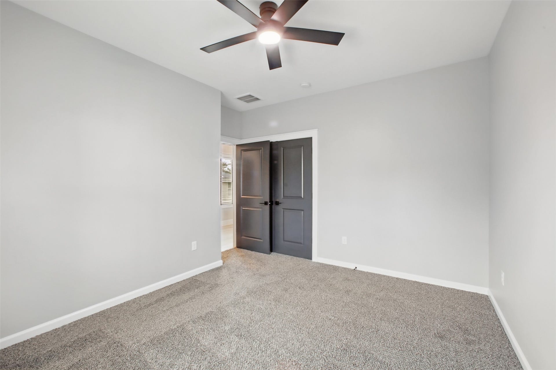 4719 Mallow Street, Houston, TX 77033
