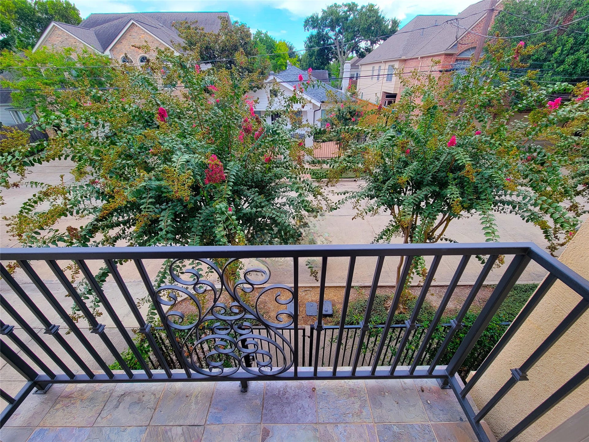 1742 Michigan Street, #F, Houston, TX 77006 1742 Michigan Street, #F, Houston, TX 77006