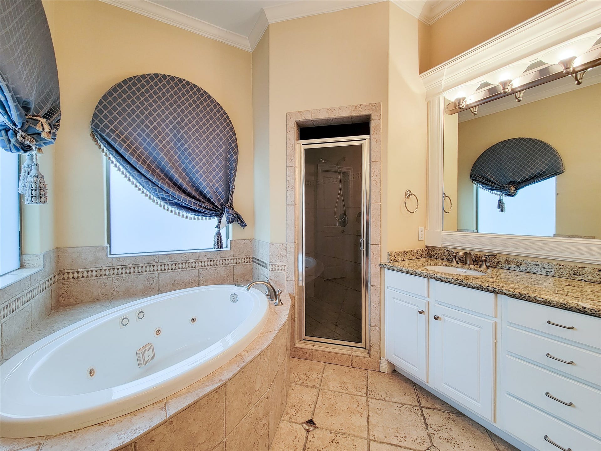 1742 Michigan Street, #F, Houston, TX 77006 1742 Michigan Street, #F, Houston, TX 77006