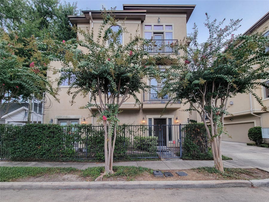 Property photo for 1742 Michigan Street, #F, Houston, TX