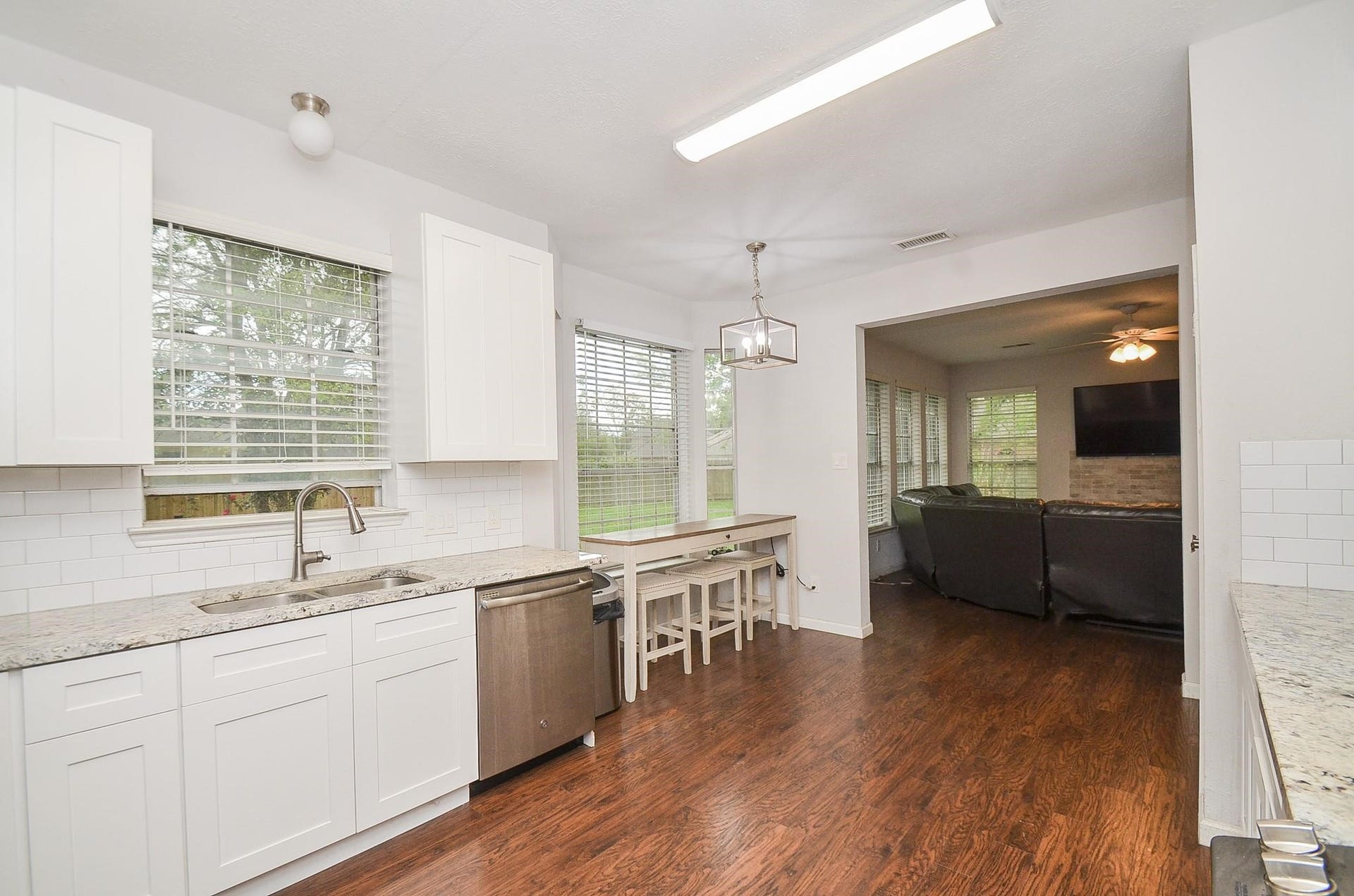 1903 Tall Gum Drive, Fresno, TX 77545 1903 Tall Gum Drive, Fresno, TX 77545