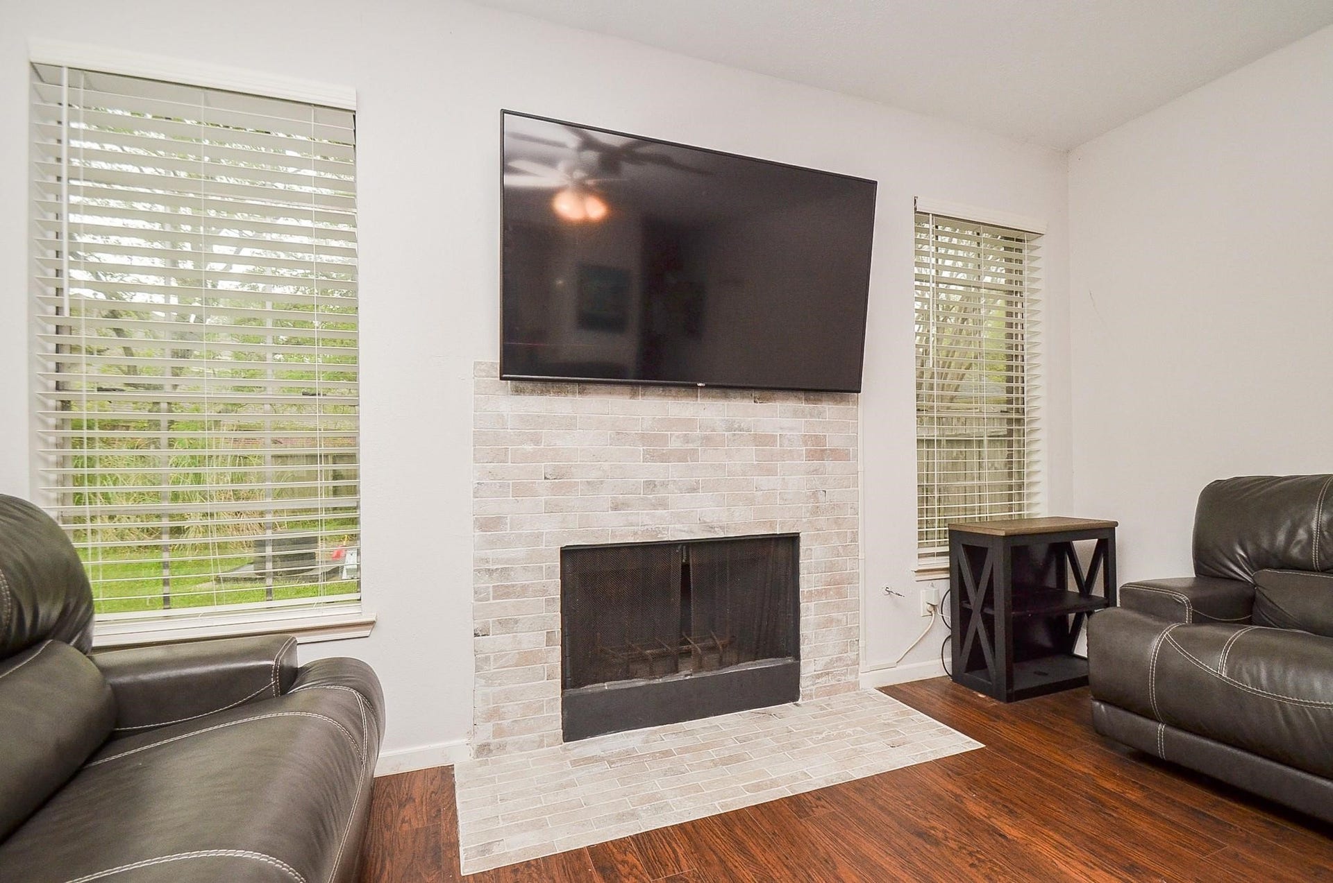 1903 Tall Gum Drive, Fresno, TX 77545 1903 Tall Gum Drive, Fresno, TX 77545