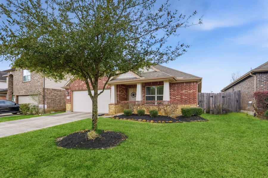 Property photo for 24118 Mckinzie Ridge Drive, Porter, TX