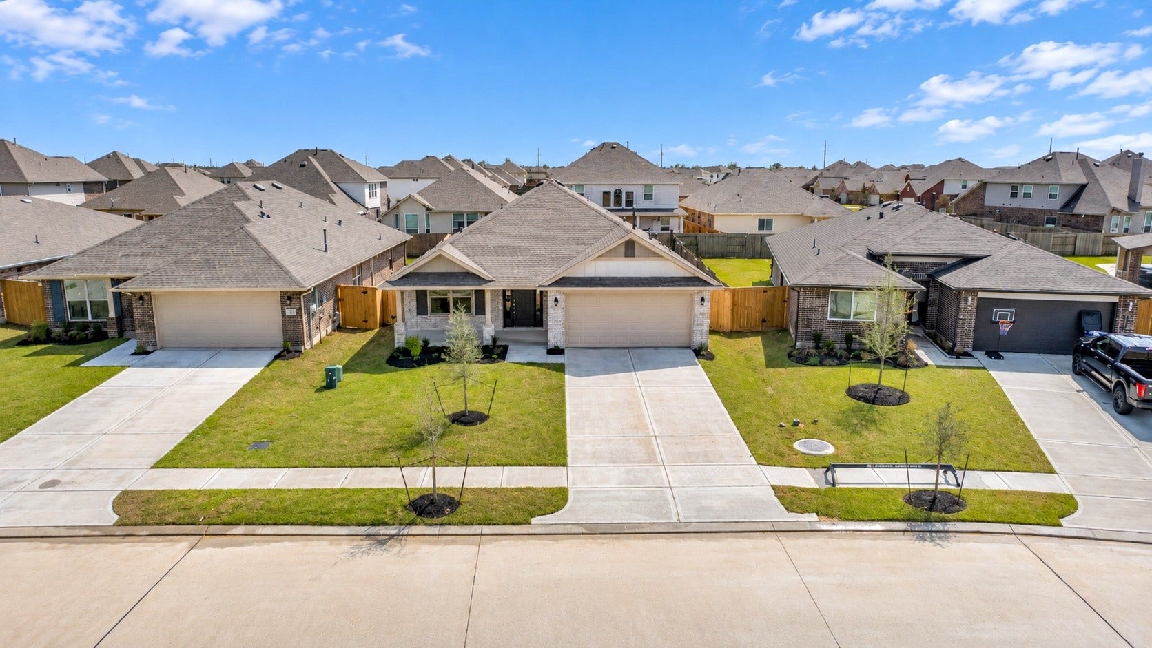2218 Seneca Lake Drive, Texas City, TX 77568 2218 Seneca Lake Drive, Texas City, TX 77568
