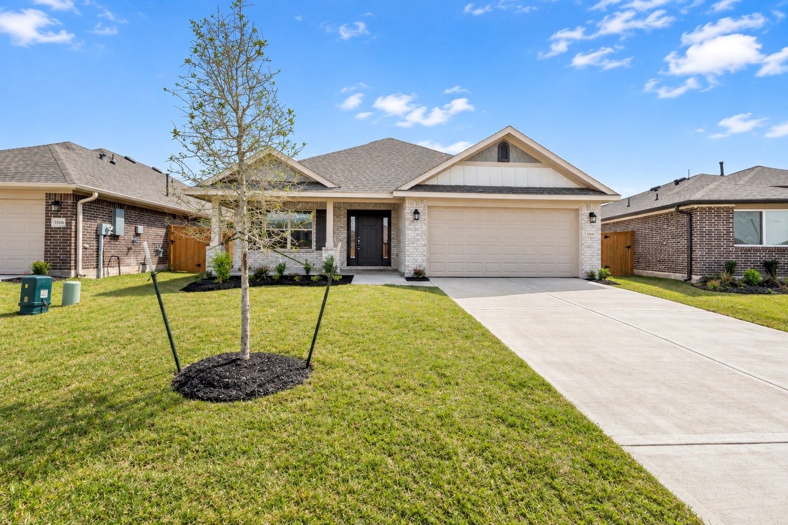 2218 Seneca Lake Drive, Texas City, TX 77568 2218 Seneca Lake Drive, Texas City, TX 77568