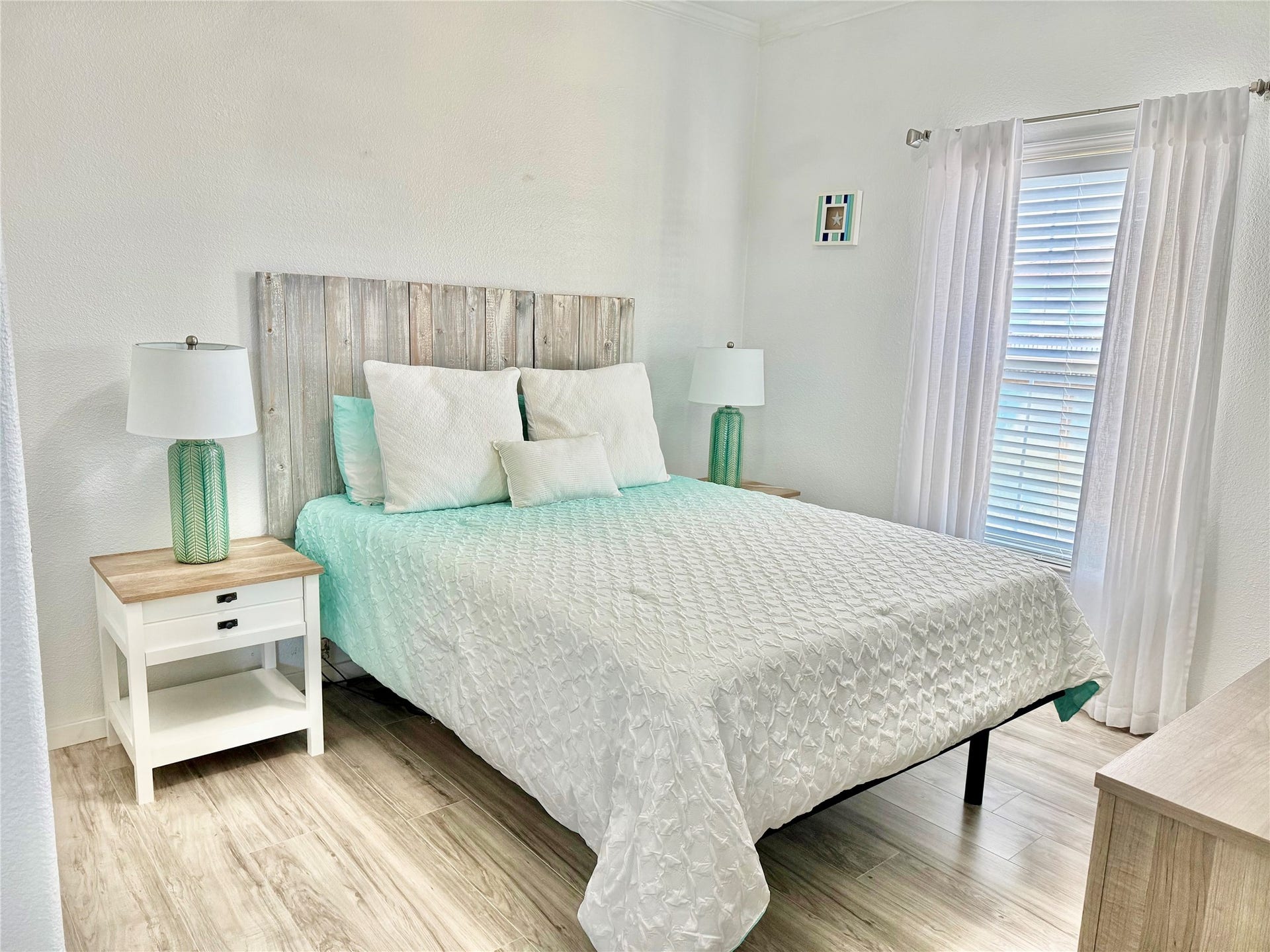 981 Nassau Drive, Crystal Beach, TX 77650 Third bedroom