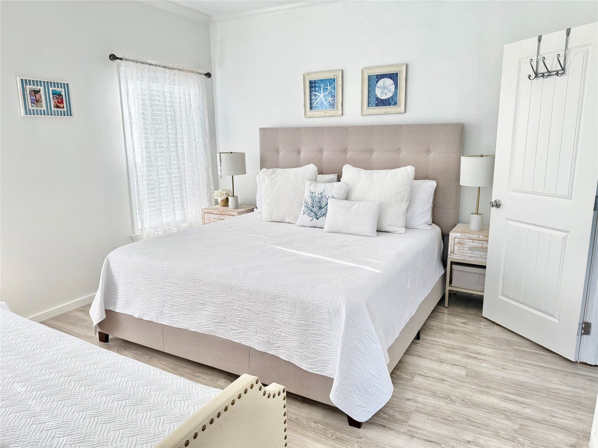 981 Nassau Drive, Crystal Beach, TX 77650 Primary bedroom