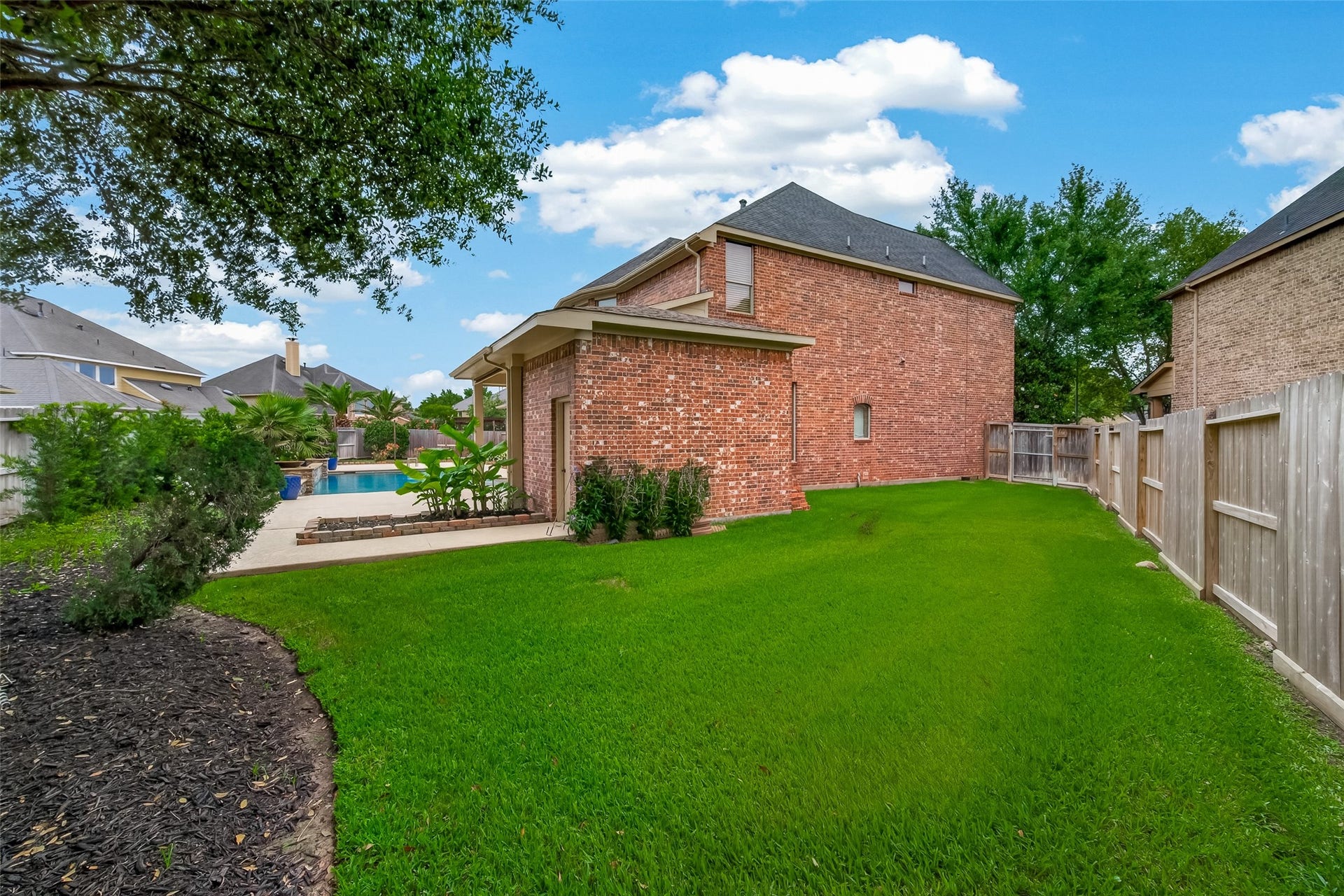27411 Manor Falls Lane, Fulshear, TX 77441 27411 Manor Falls Lane, Fulshear, TX 77441