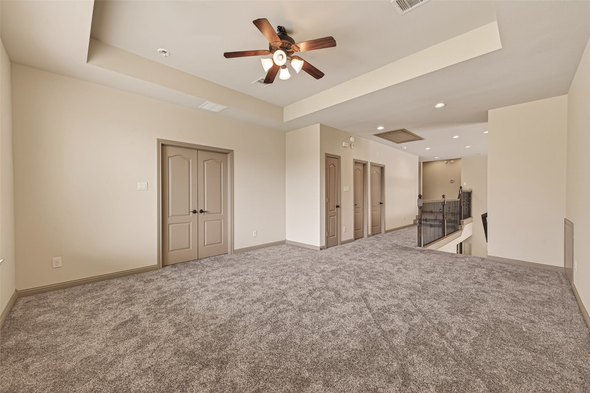 27411 Manor Falls Lane, Fulshear, TX 77441 27411 Manor Falls Lane, Fulshear, TX 77441