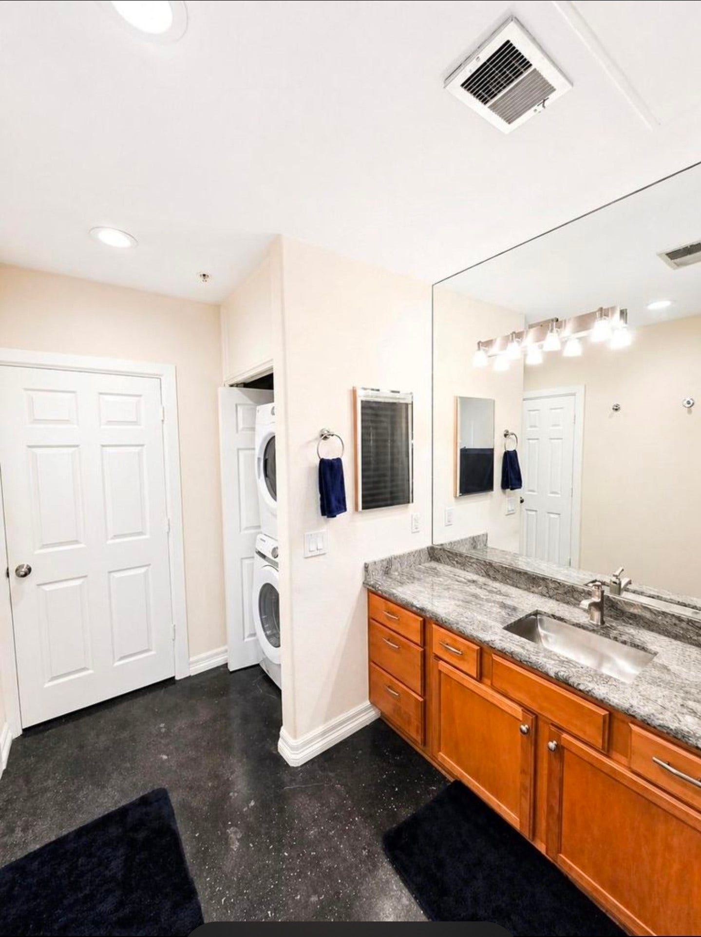 1602 Elgin Street, #5, Houston, TX 77004 1602 Elgin Street, #5, Houston, TX 77004