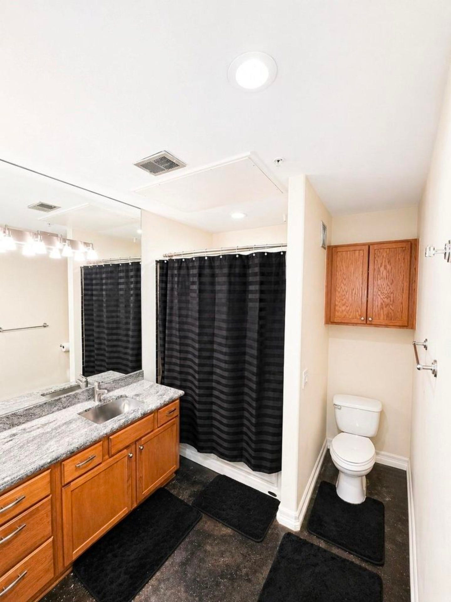 1602 Elgin Street, #5, Houston, TX 77004 1602 Elgin Street, #5, Houston, TX 77004