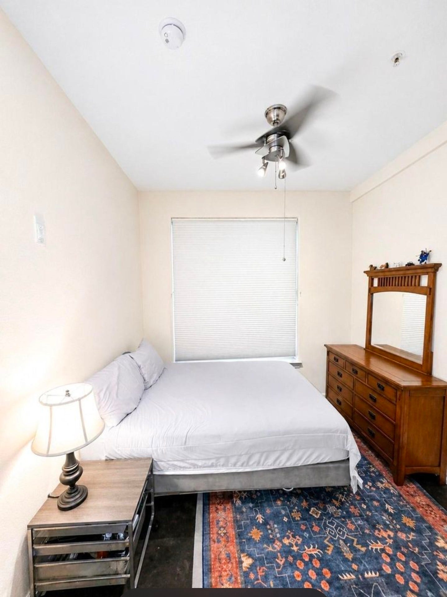 1602 Elgin Street, #5, Houston, TX 77004 1602 Elgin Street, #5, Houston, TX 77004
