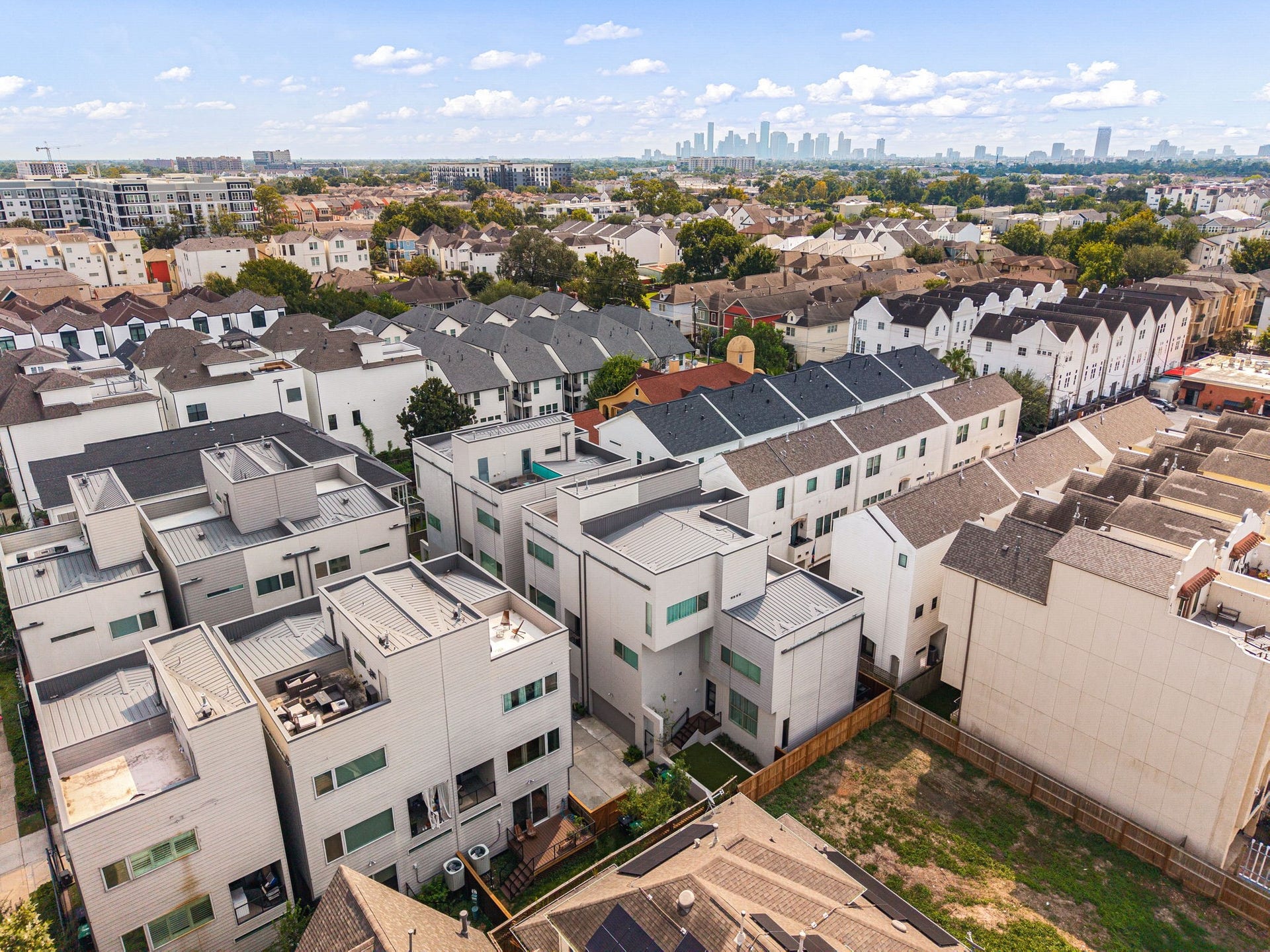 1232 W 24th Street, #H, Houston, TX 77008 1232 W 24th Street, #H, Houston, TX 77008
