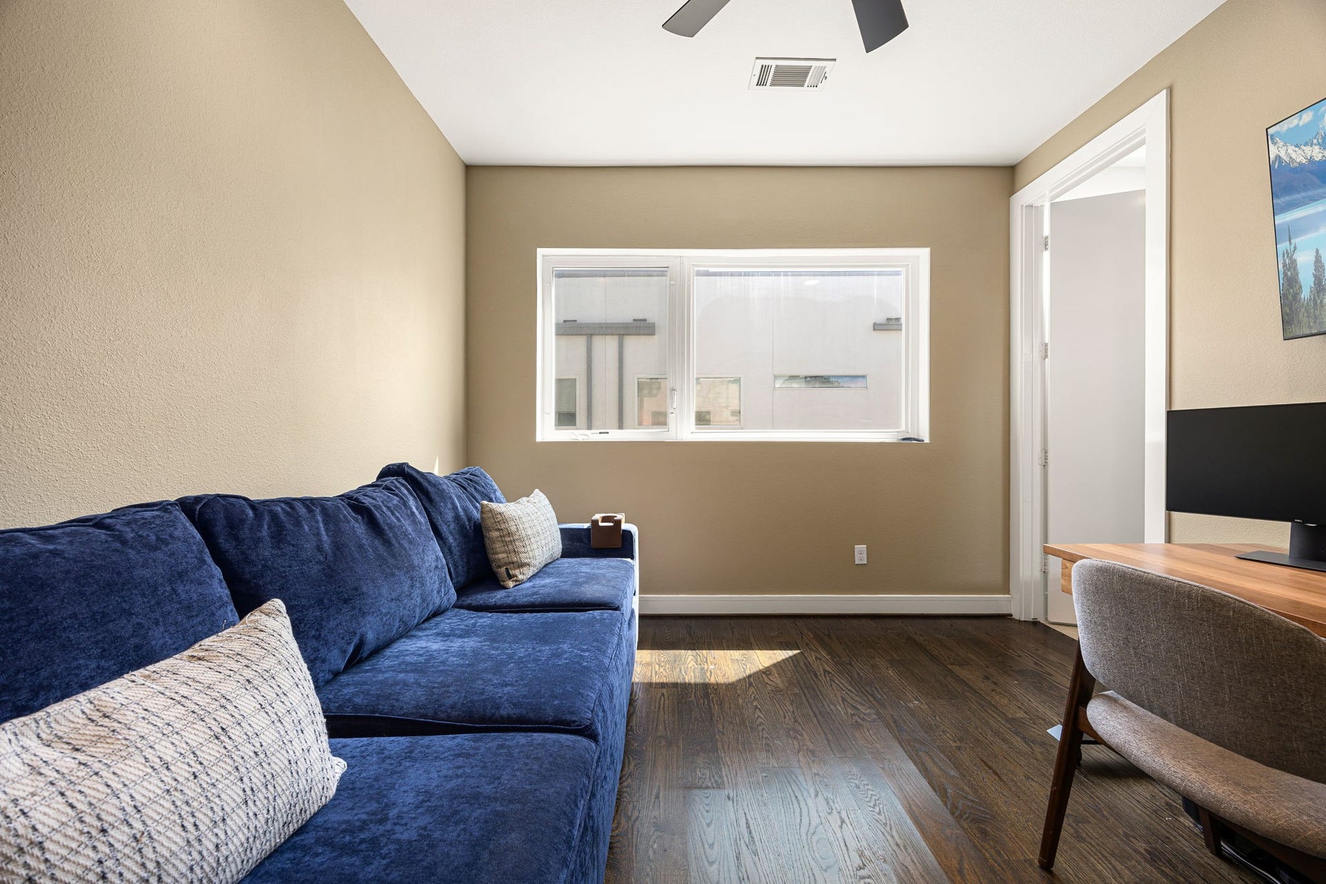 1232 W 24th Street, #H, Houston, TX 77008 Secondary Bedroom