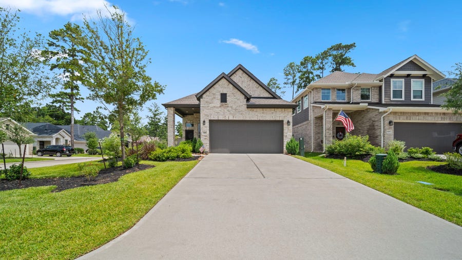 Property photo for 505 Burnaby Court, Montgomery, TX