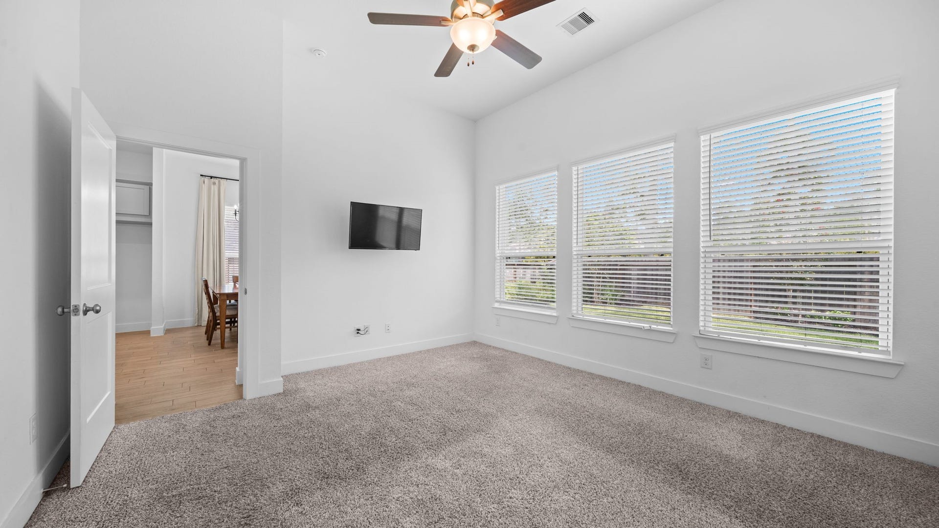 505 Burnaby Court, Montgomery, TX 77316