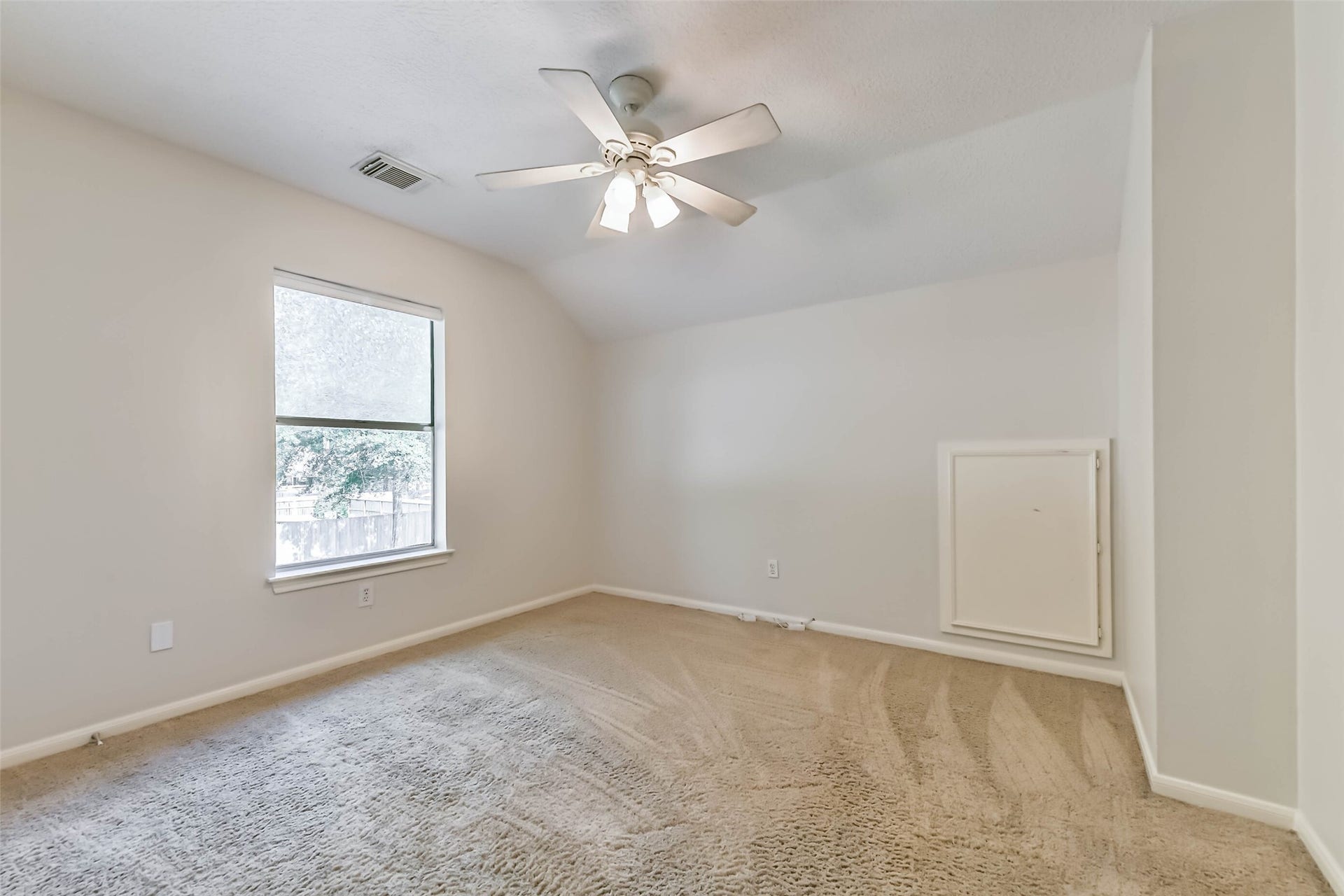 Let your needs shape this versatile spacefrom a welcoming guest retreat to a dedicated workspace or hobby room. Natural light and neutral finishes provide a simple backdrop for adding your furniture, personality and purpose.