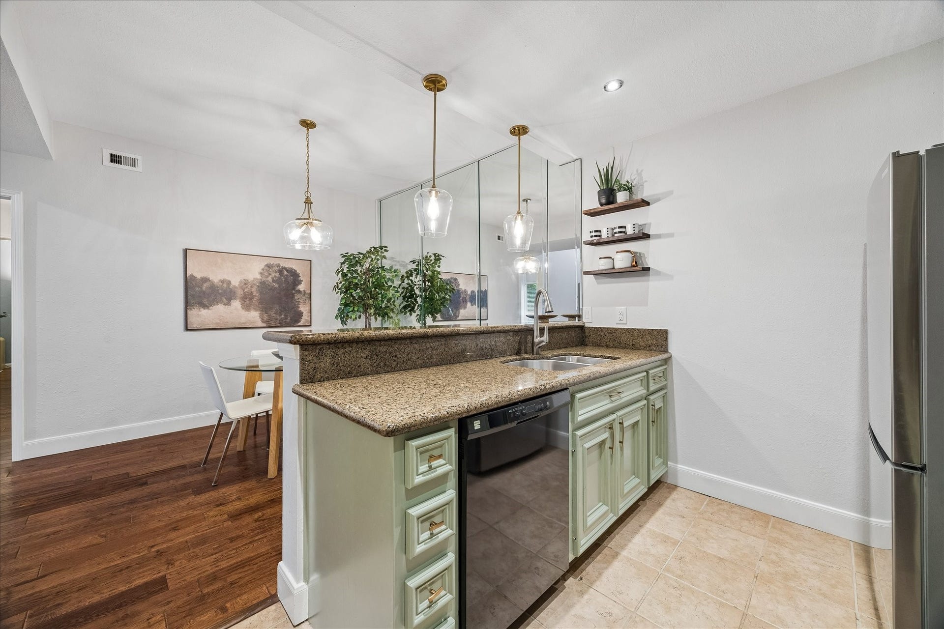 11711 Memorial Drive, #272, Houston, TX 77024