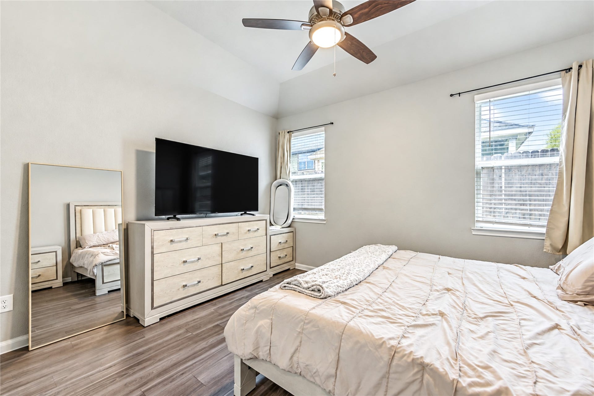2317 Green Sturgeon Court, Conroe, TX 77384