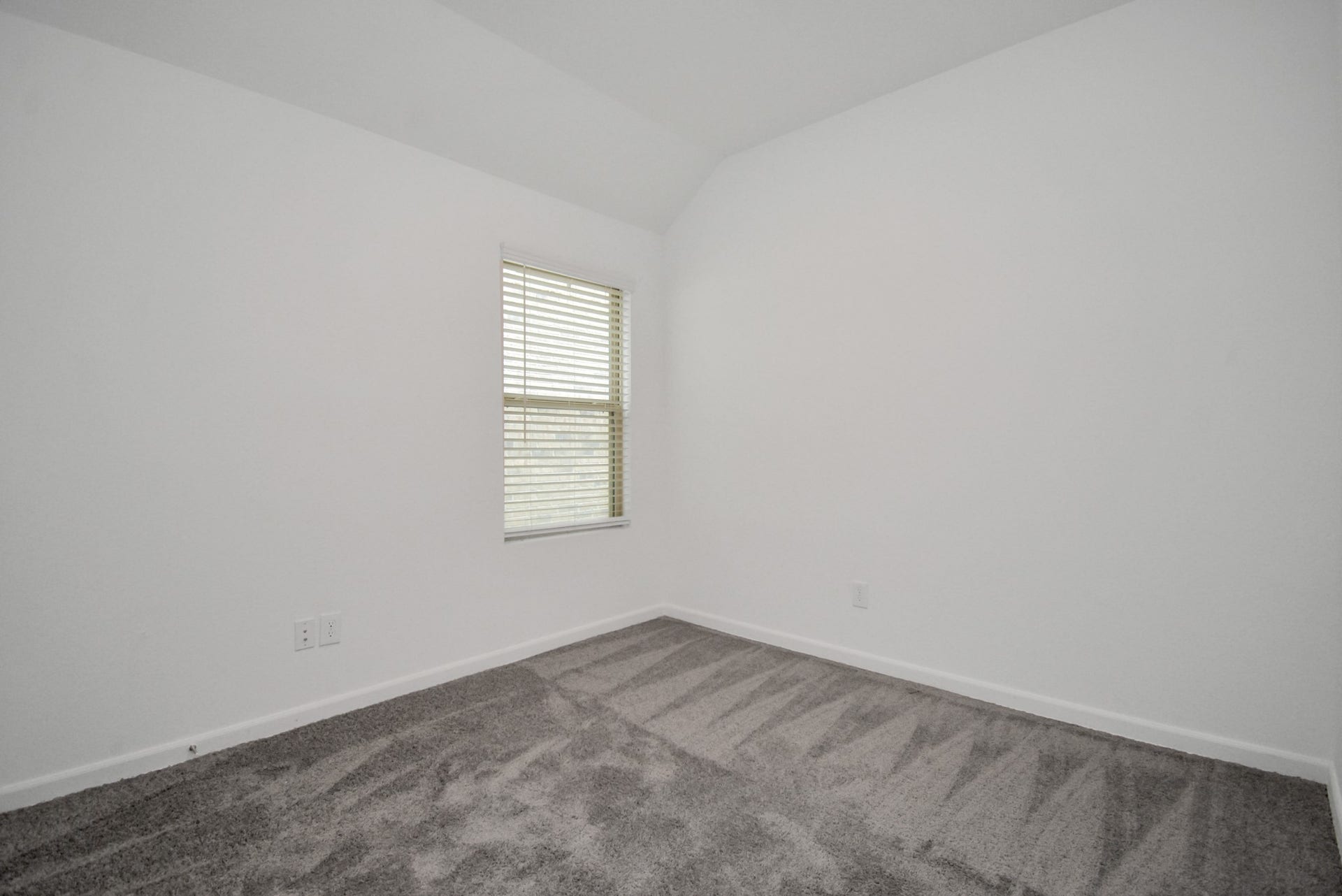 15826 Menlow Bend Drive, Humble, TX 77396 15826 Menlow Bend Drive, Humble, TX 77396