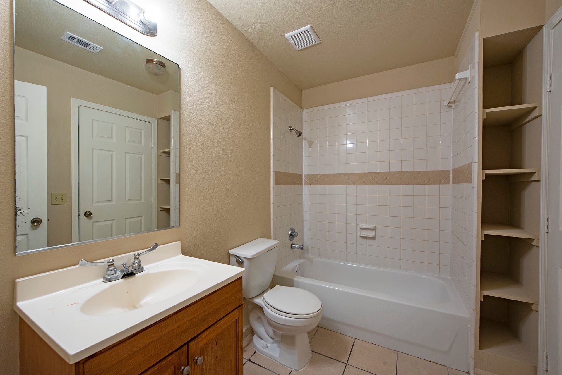 3238 E Alabama Street, #15, Houston, TX 77004