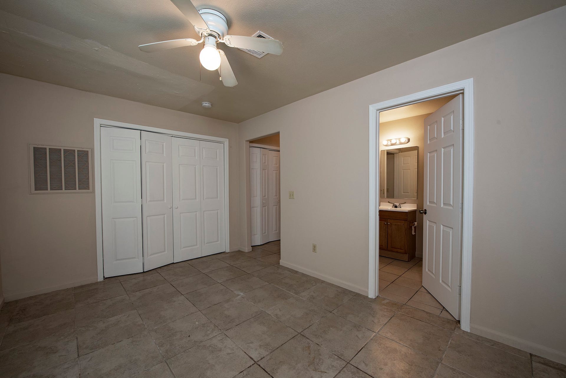 3238 E Alabama Street, #15, Houston, TX 77004