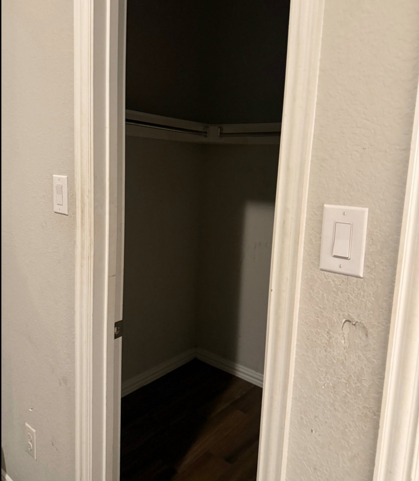 4330 Cottonwood Creek Lane, Manvel, TX 77578 4330 Cottonwood Creek Lane, Manvel, TX 77578