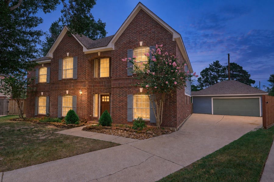 Property photo for 28130 Laura Court, Montgomery, TX
