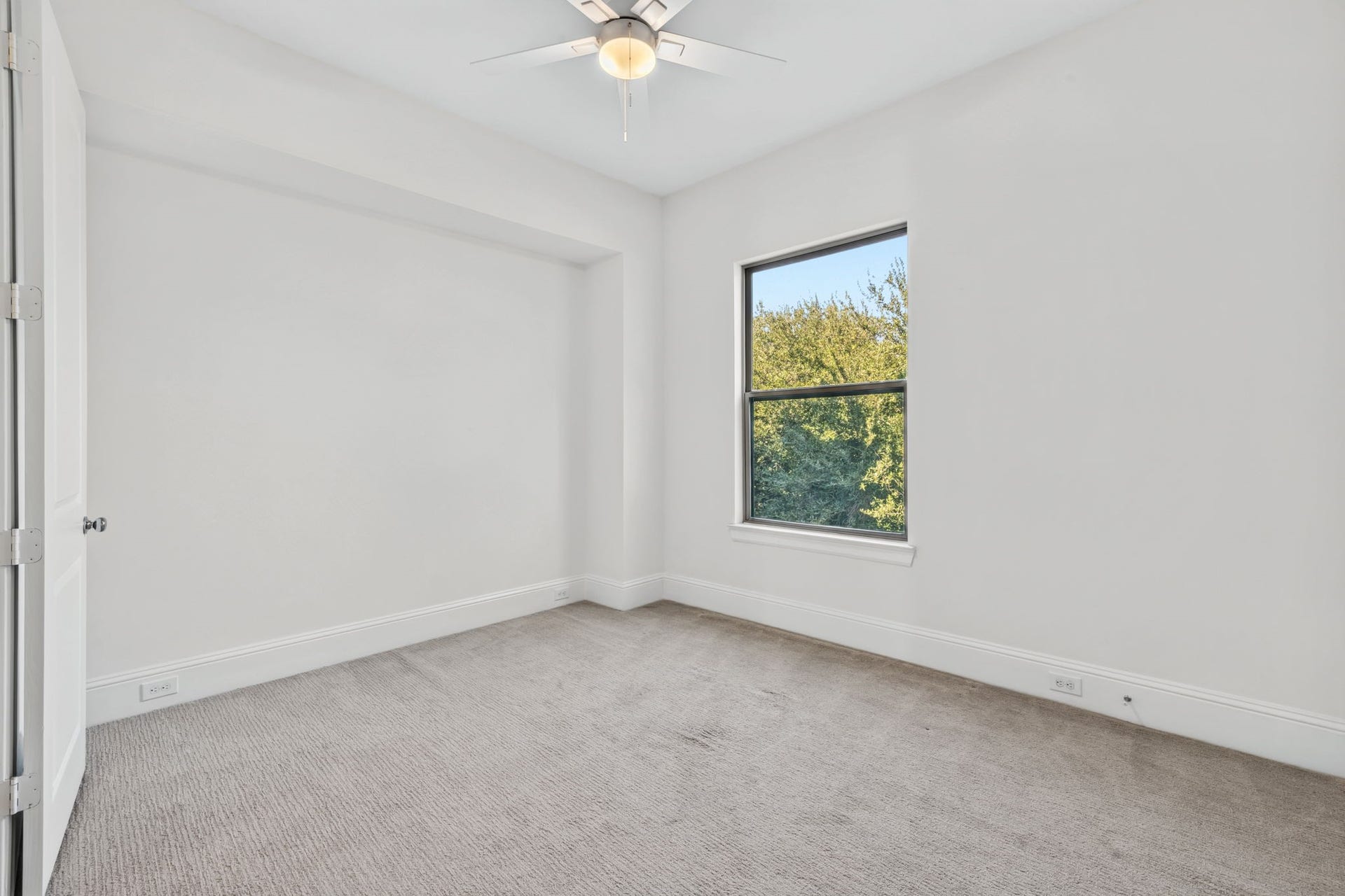 1713 Holman Street, Houston, TX 77004 1713 Holman Street, Houston, TX 77004