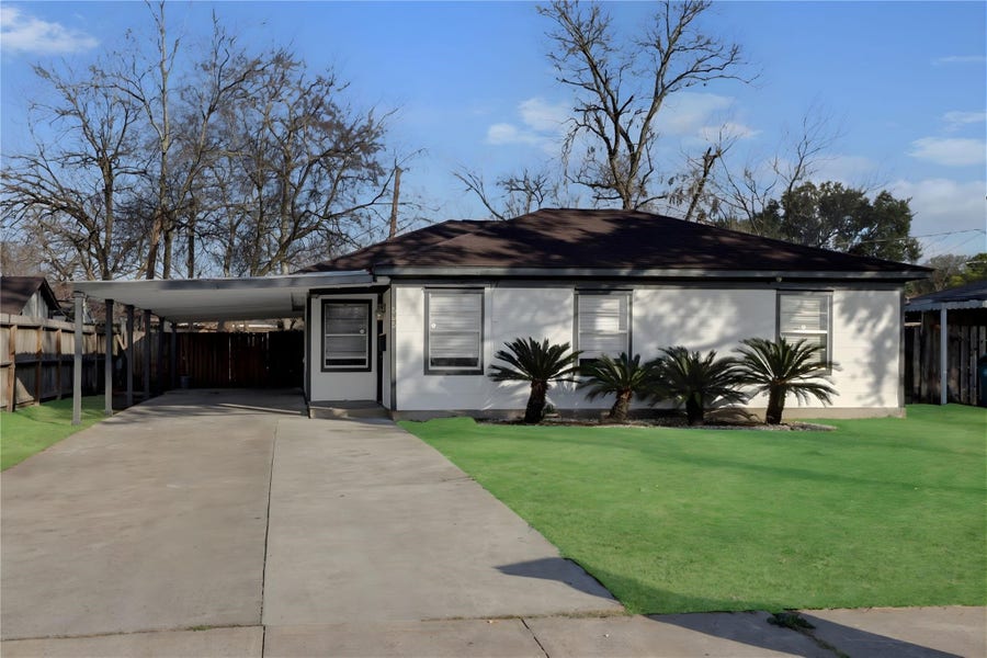 Property photo for 505 Garrett Street, Pasadena, TX