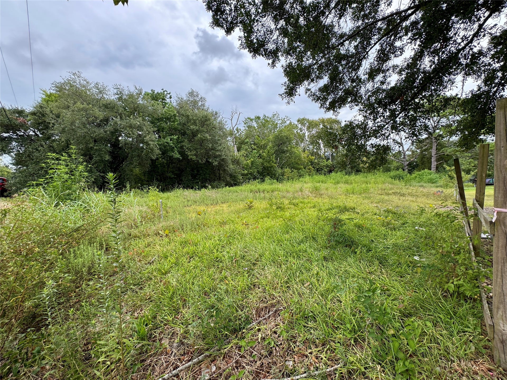 102 S Willow Street, Texas City, TX 77591 102 S Willow Street, Texas City, TX 77591