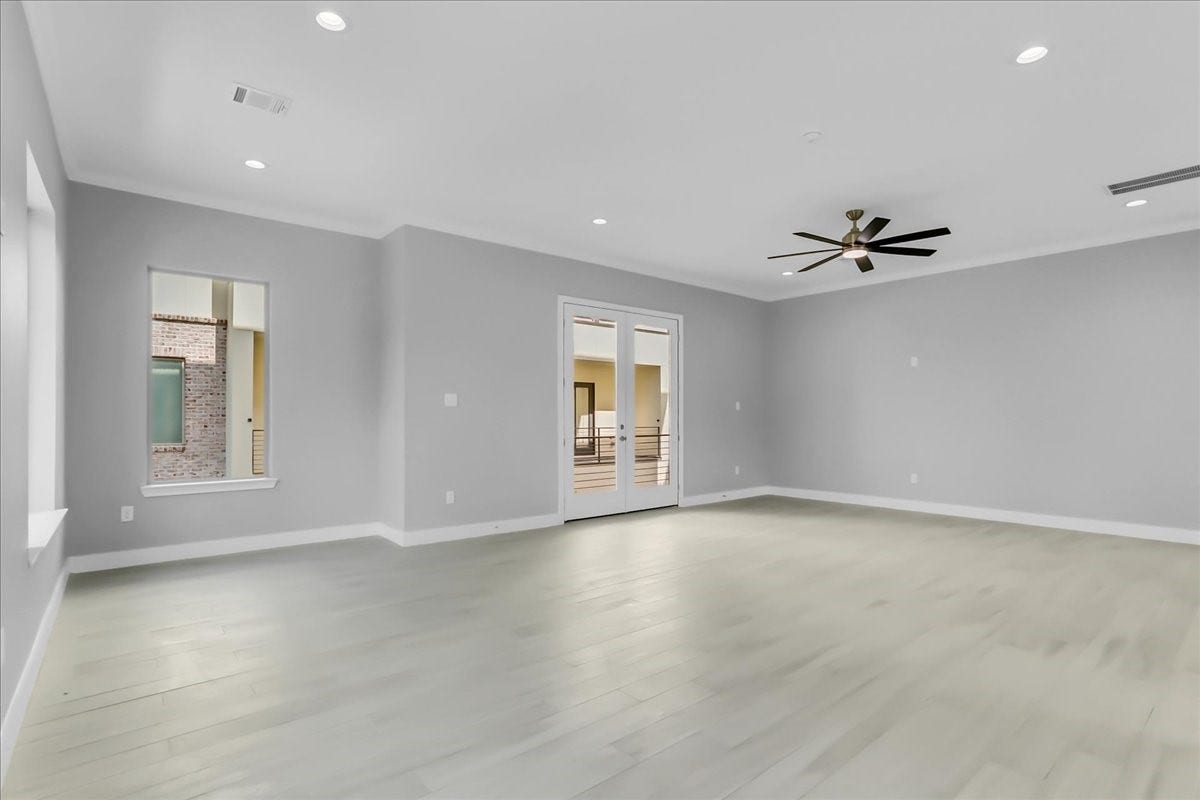 3327 Kilgore Street, #F, Houston, TX 77021 This open concept is perfect for entertaining!
