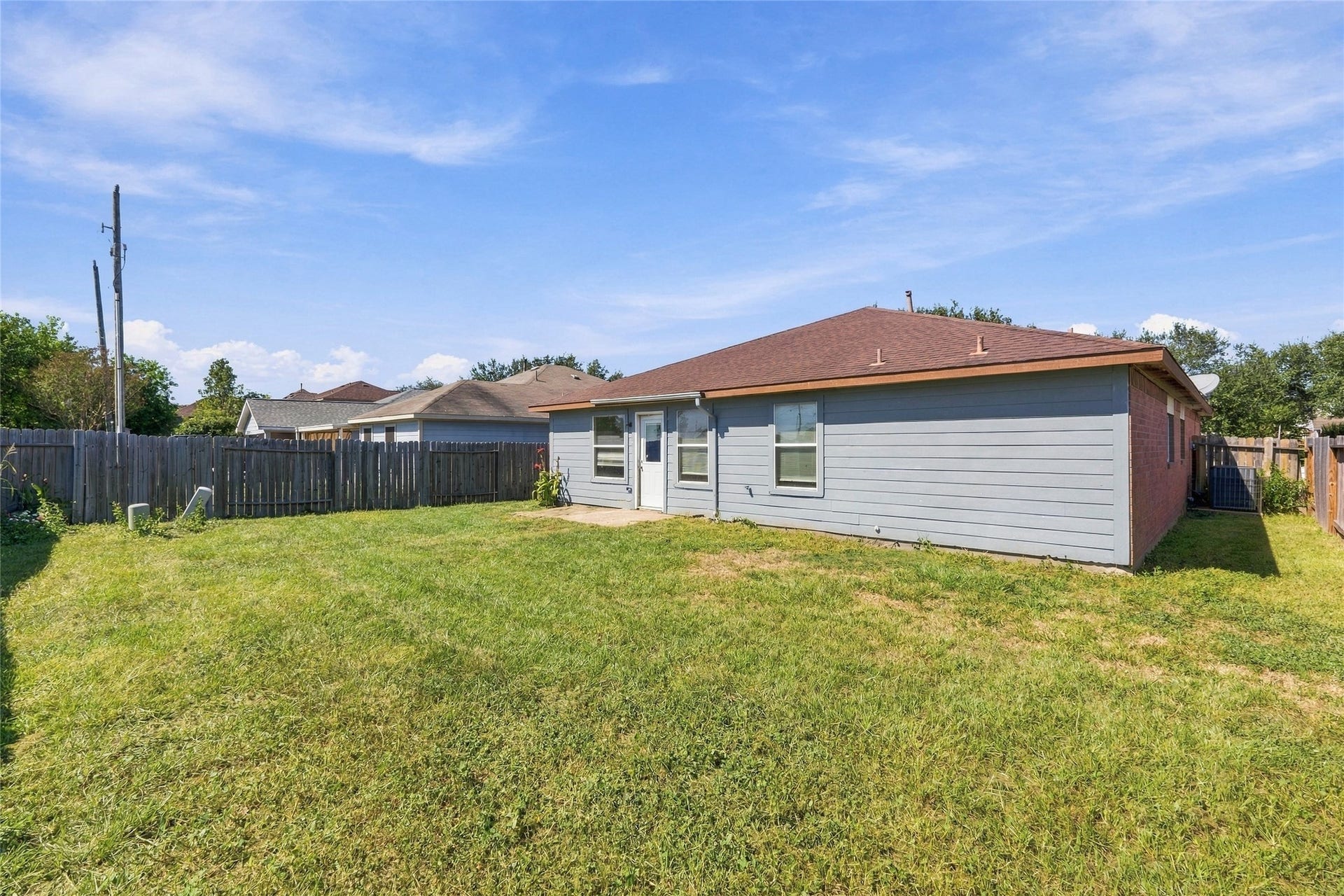 3910 Ridge Canyon Road, Baytown, TX 77521 3910 Ridge Canyon Road, Baytown, TX 77521