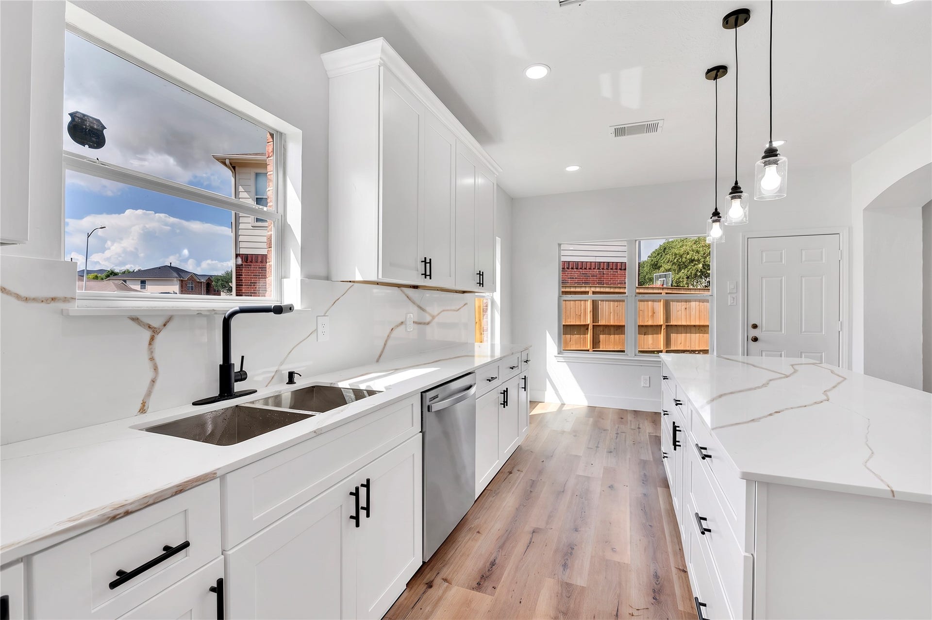 4503 Regal Drive, Baytown, TX 77521 AI used to show appliances