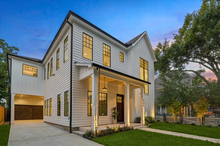 Property photo for 906 Bayland Avenue, Houston, TX