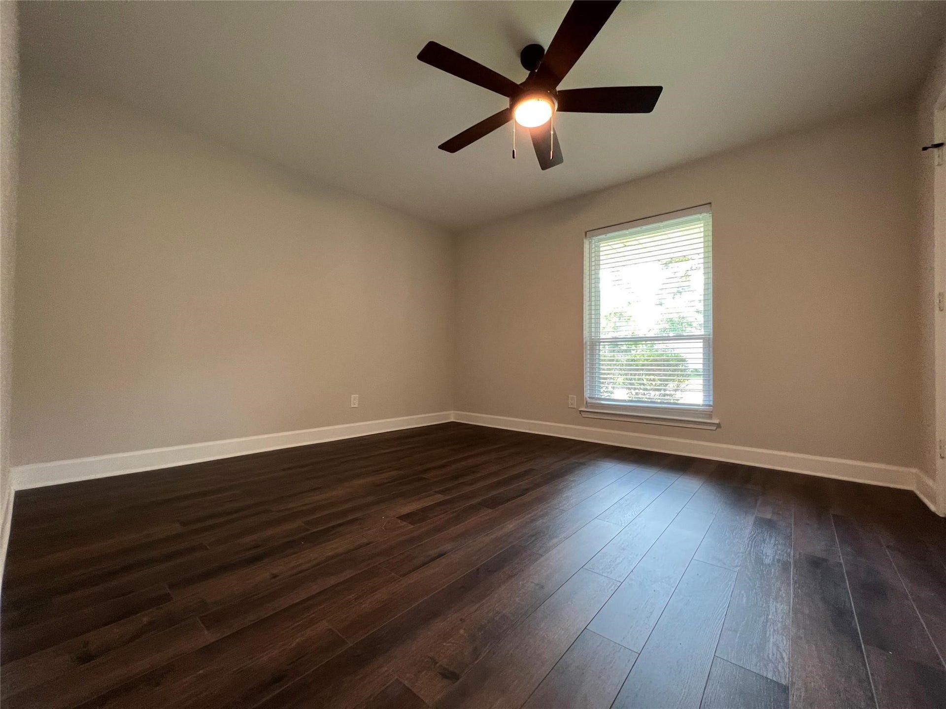 10903 Albury Drive, Houston, TX 77096