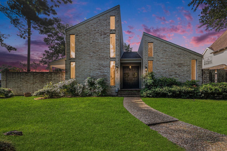 Property photo for 4334 Lake Grove Drive, Seabrook, TX