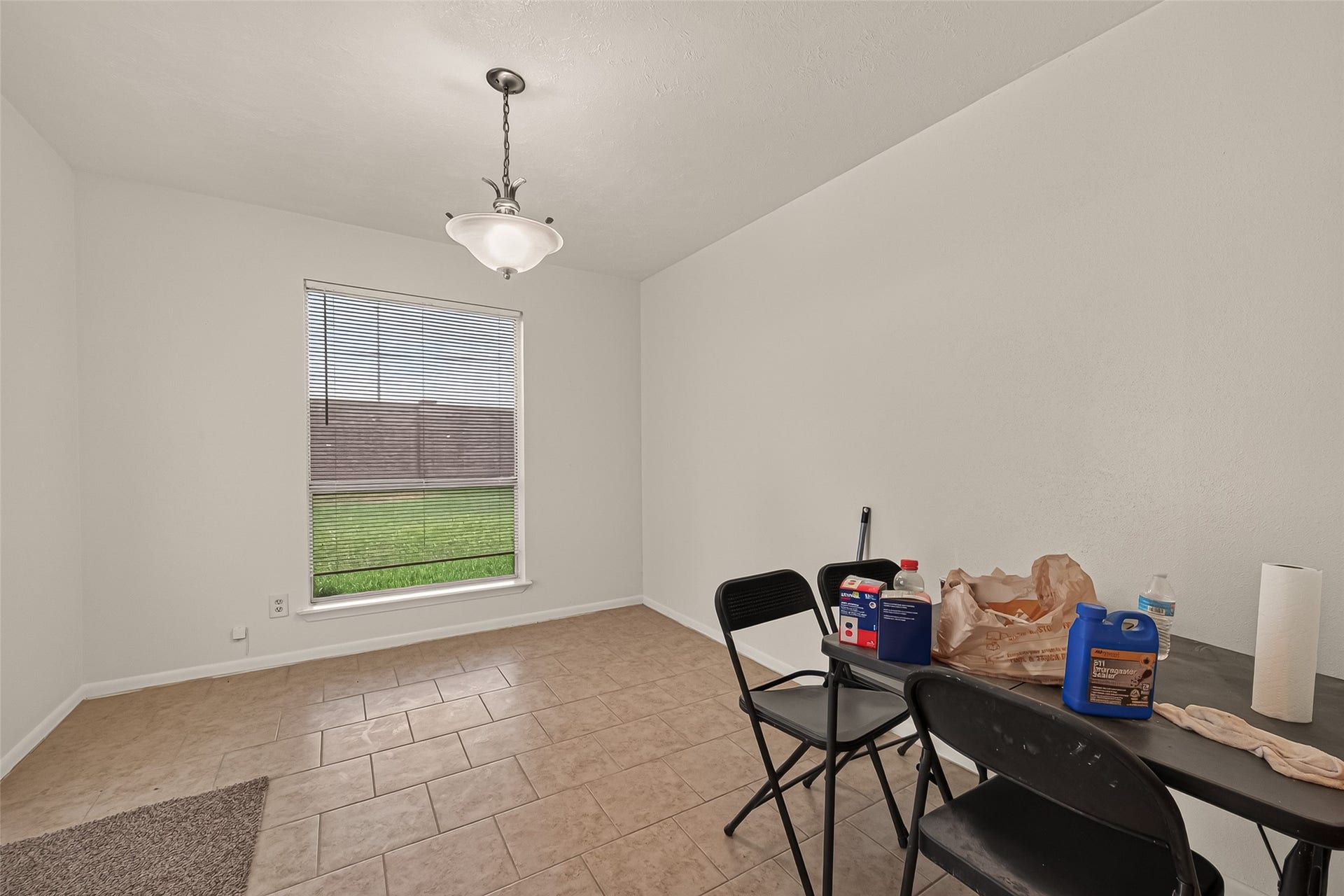 2714 S Brompton Drive, Pearland, TX 77584 2714 S Brompton Drive, Pearland, TX 77584