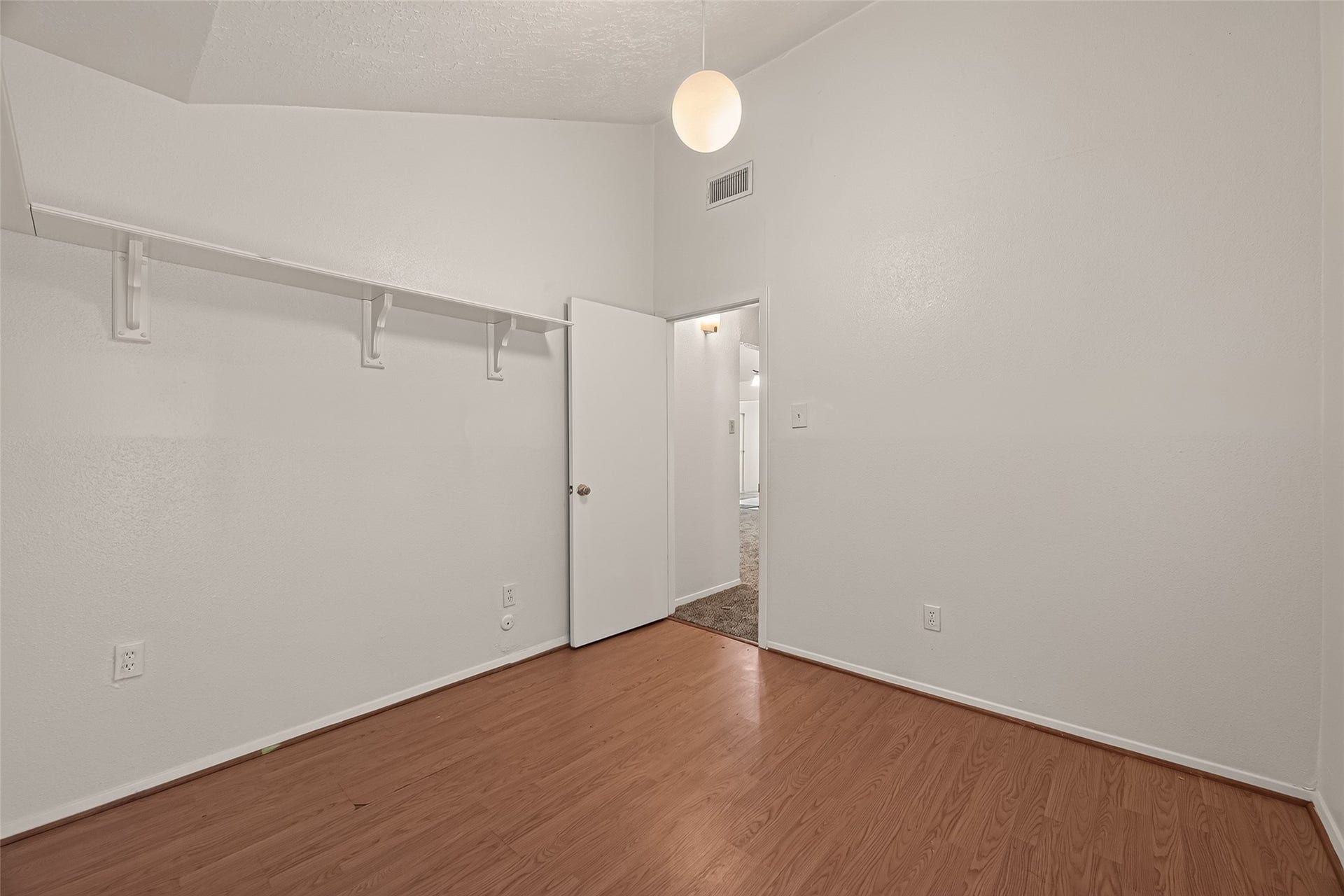 2714 S Brompton Drive, Pearland, TX 77584 2714 S Brompton Drive, Pearland, TX 77584