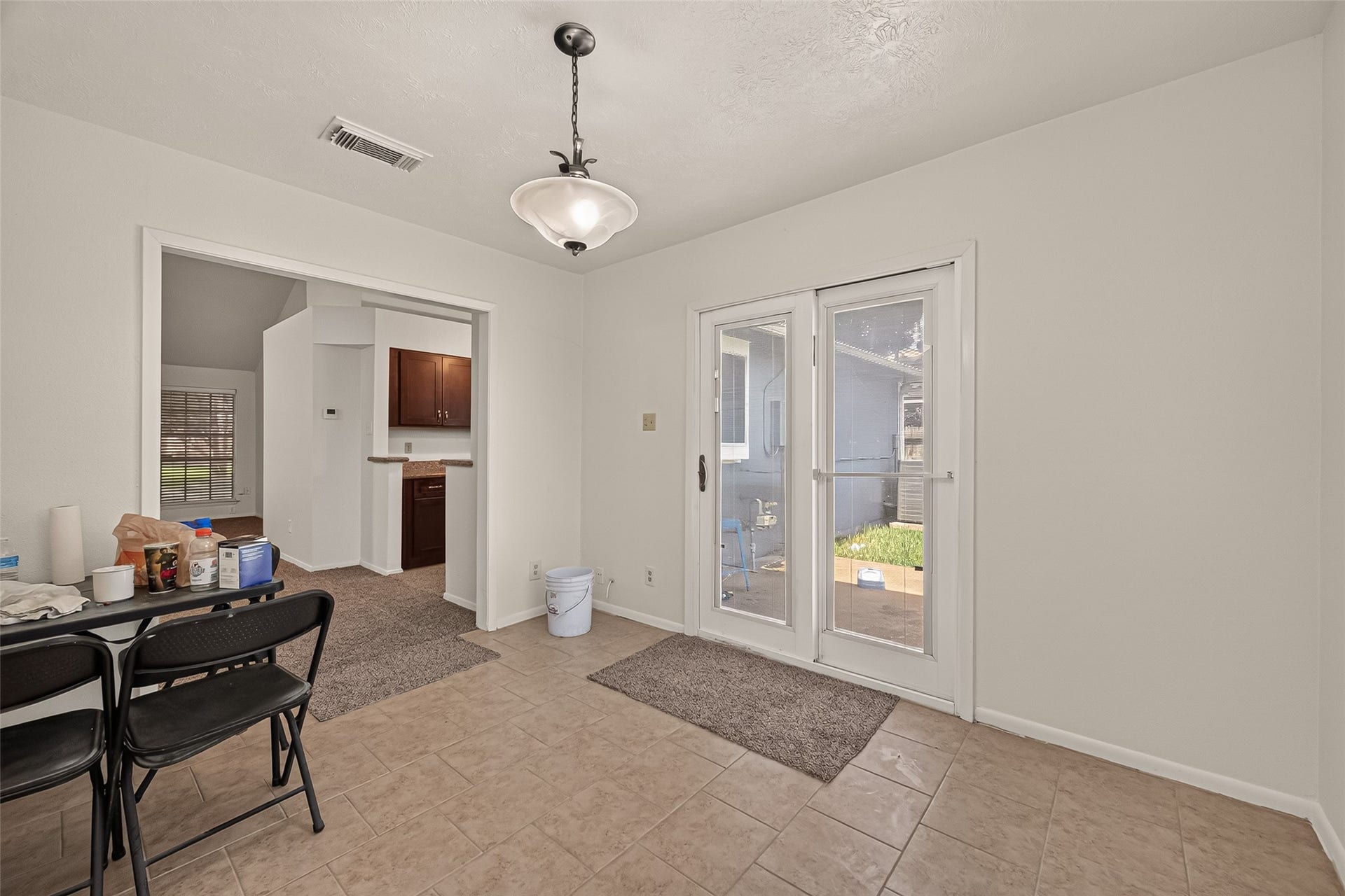 2714 S Brompton Drive, Pearland, TX 77584 2714 S Brompton Drive, Pearland, TX 77584