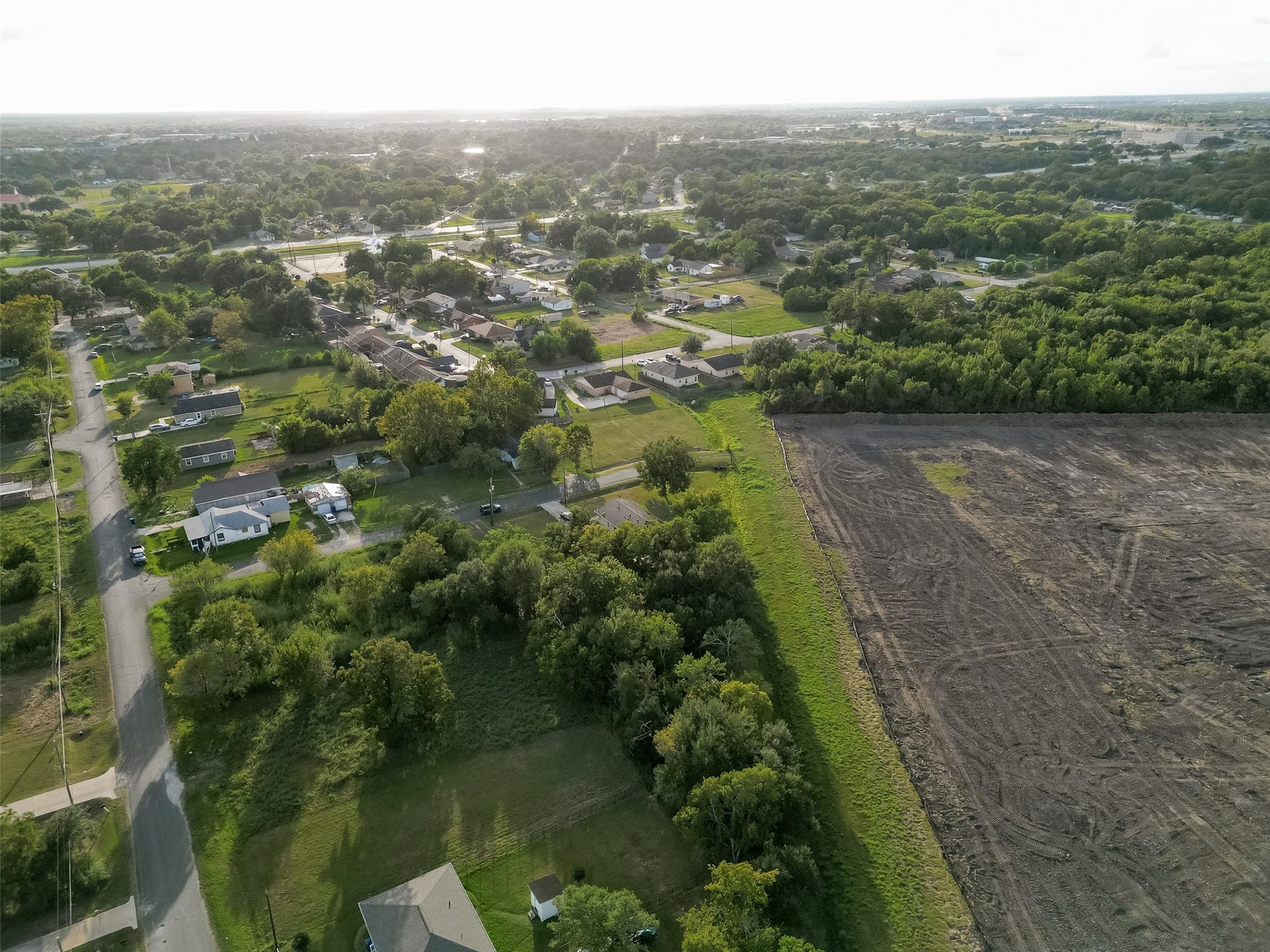 410 Bates Street, Texas City, TX 77591 410 Bates Street, Texas City, TX 77591