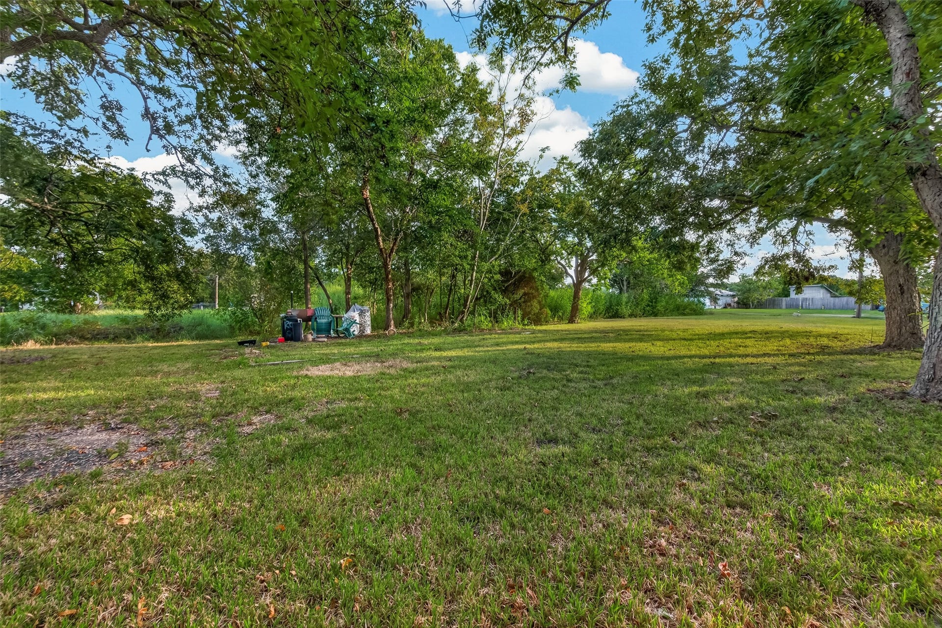 410 Bates Street, Texas City, TX 77591 410 Bates Street, Texas City, TX 77591