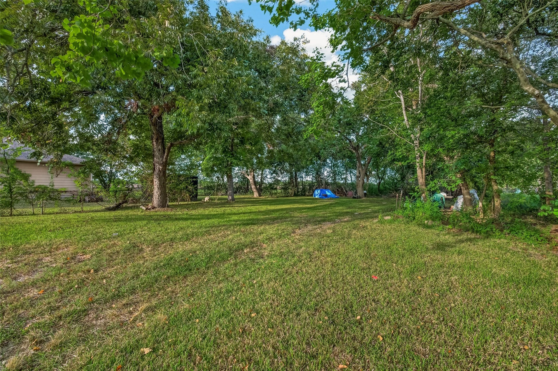 410 Bates Street, Texas City, TX 77591 410 Bates Street, Texas City, TX 77591