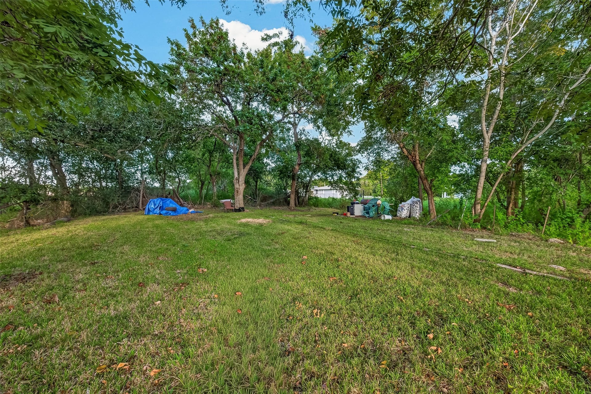 410 Bates Street, Texas City, TX 77591 410 Bates Street, Texas City, TX 77591