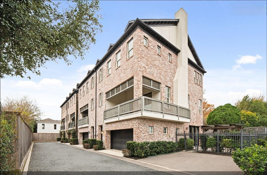 Property photo for 612 E 20th Street, #C, Houston, TX