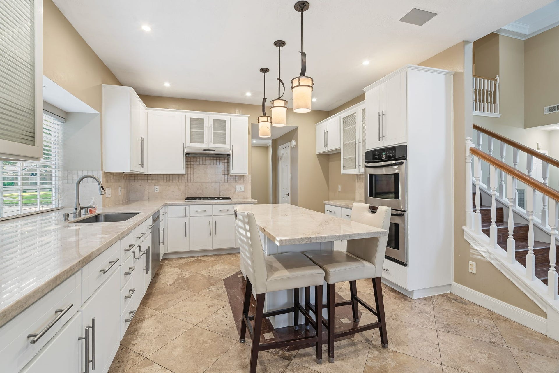 14114 Scarborough Fair Street, Houston, TX 77077 Open concept space leading into kitchen nook and living room.