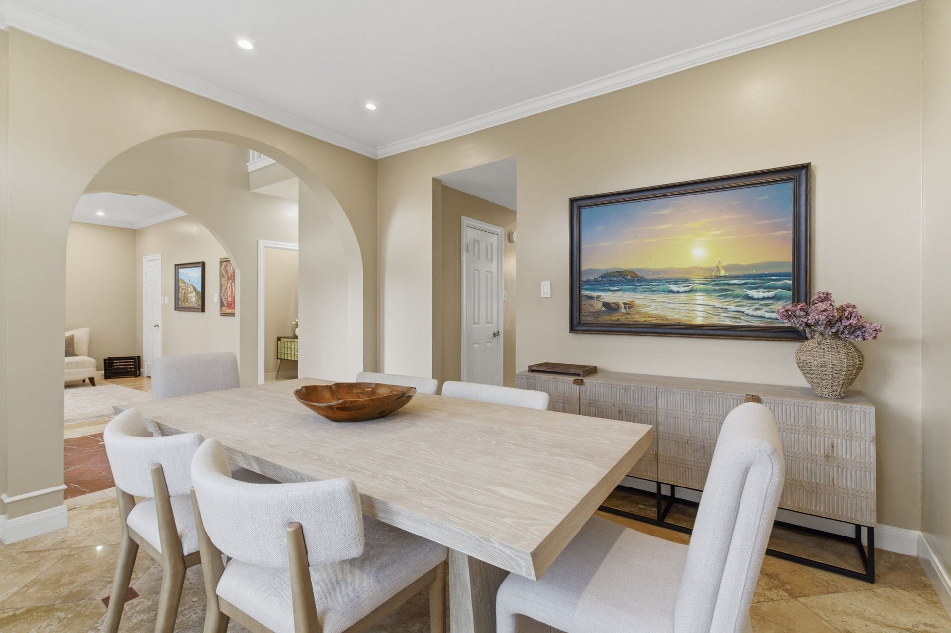 14114 Scarborough Fair Street, Houston, TX 77077 Another view of gorgeous arch detail leading into dining room
