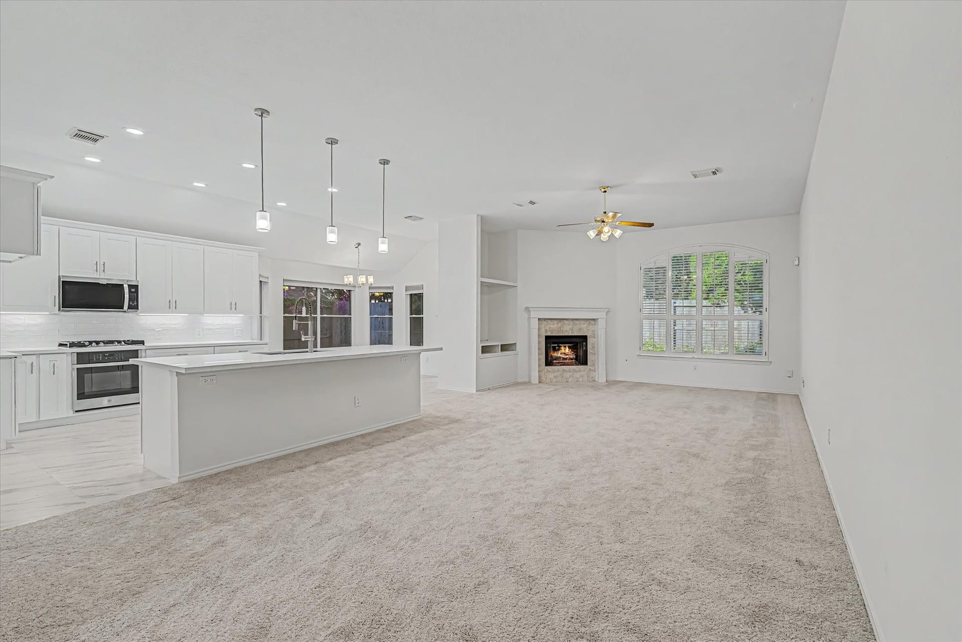 222 Glenridge Forest, Houston, TX 77094 222 Glenridge Forest, Houston, TX 77094