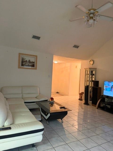 7235 Seton Lake Drive, Houston, TX 77086 7235 Seton Lake Drive, Houston, TX 77086