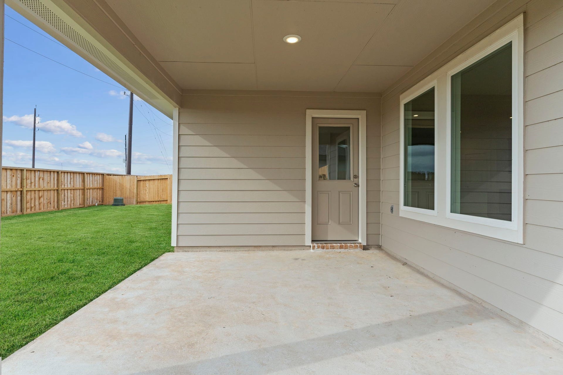 All images, rooms measurements are approximate. All information, including pricing, and interior color is subject to change.